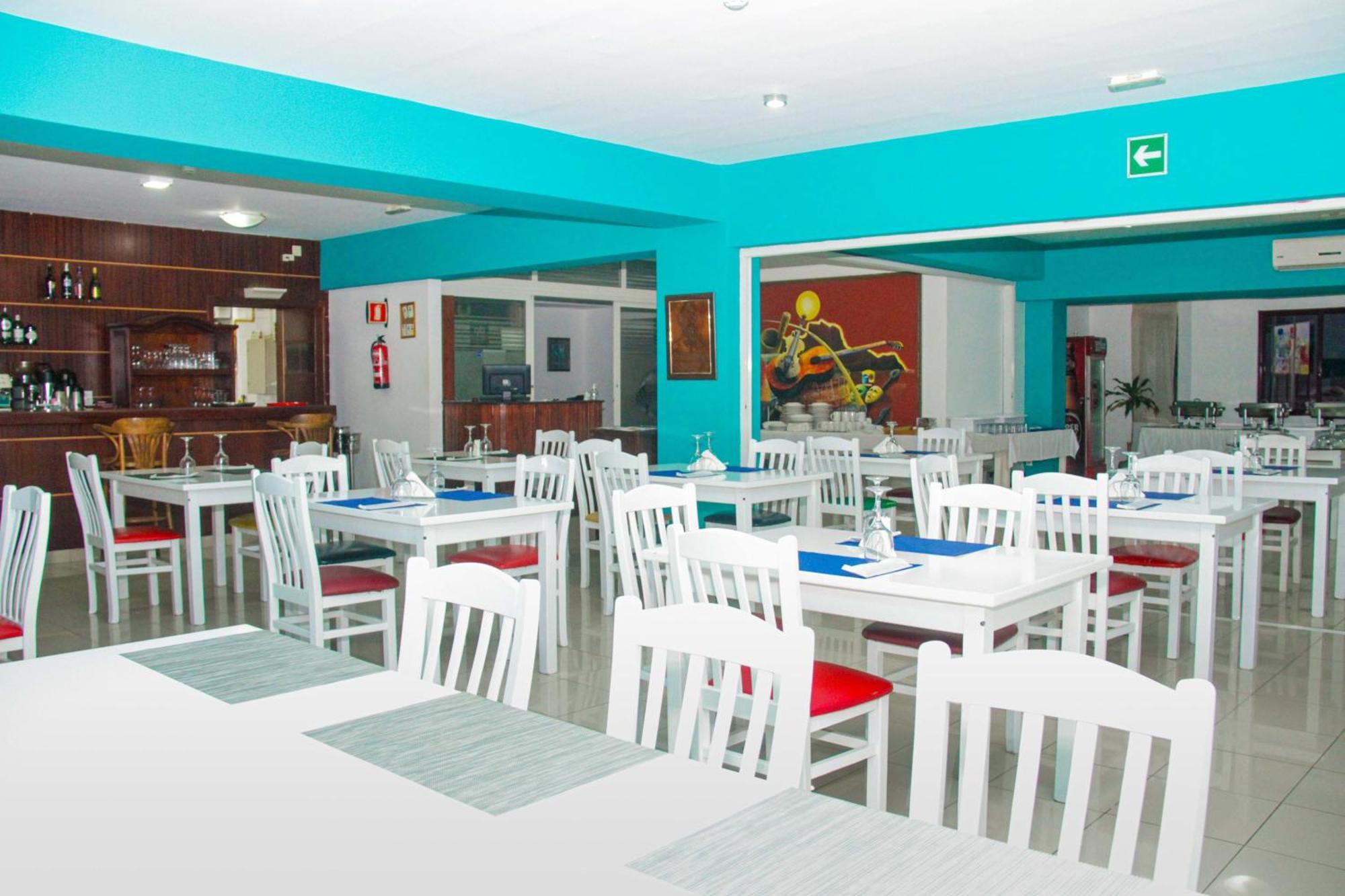 Hotel Livvo Don Paco Mindelo Esterno foto