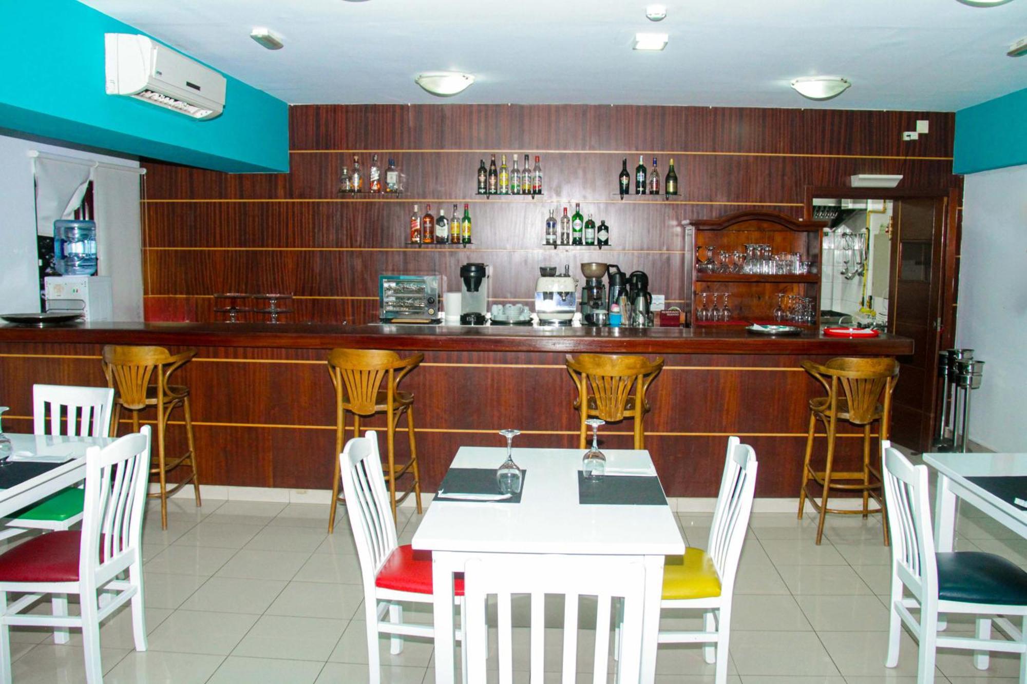 Hotel Livvo Don Paco Mindelo Esterno foto