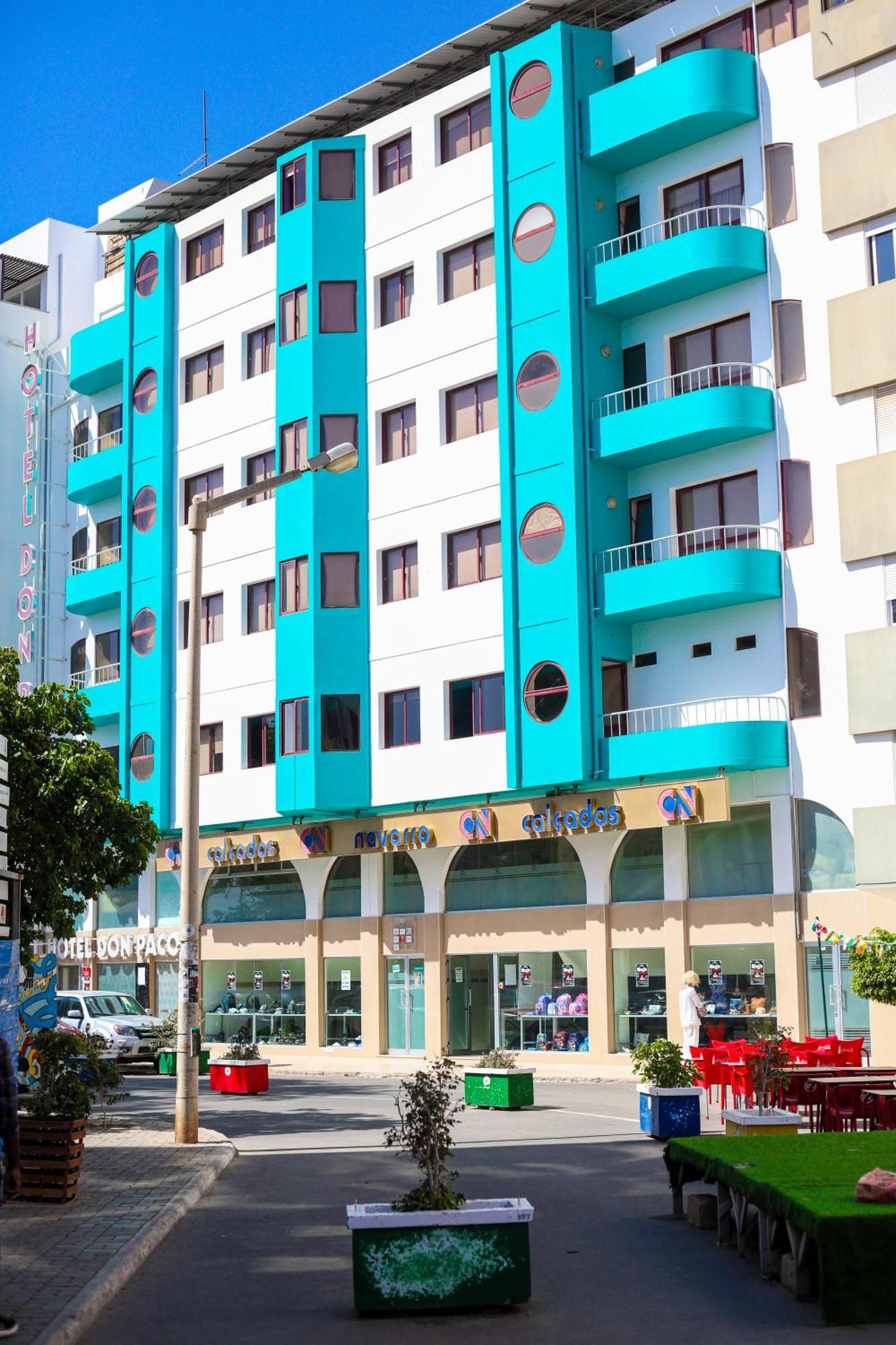 Hotel Livvo Don Paco Mindelo Esterno foto