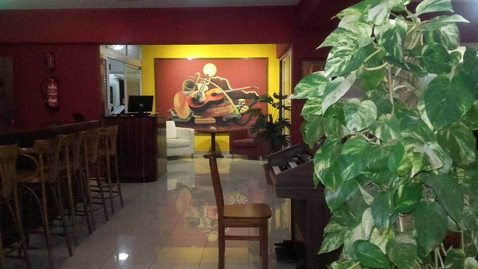 Hotel Livvo Don Paco Mindelo Esterno foto